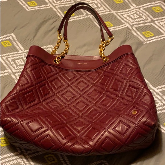 Tory Burch Handbags - Tory Burch burgundy bag